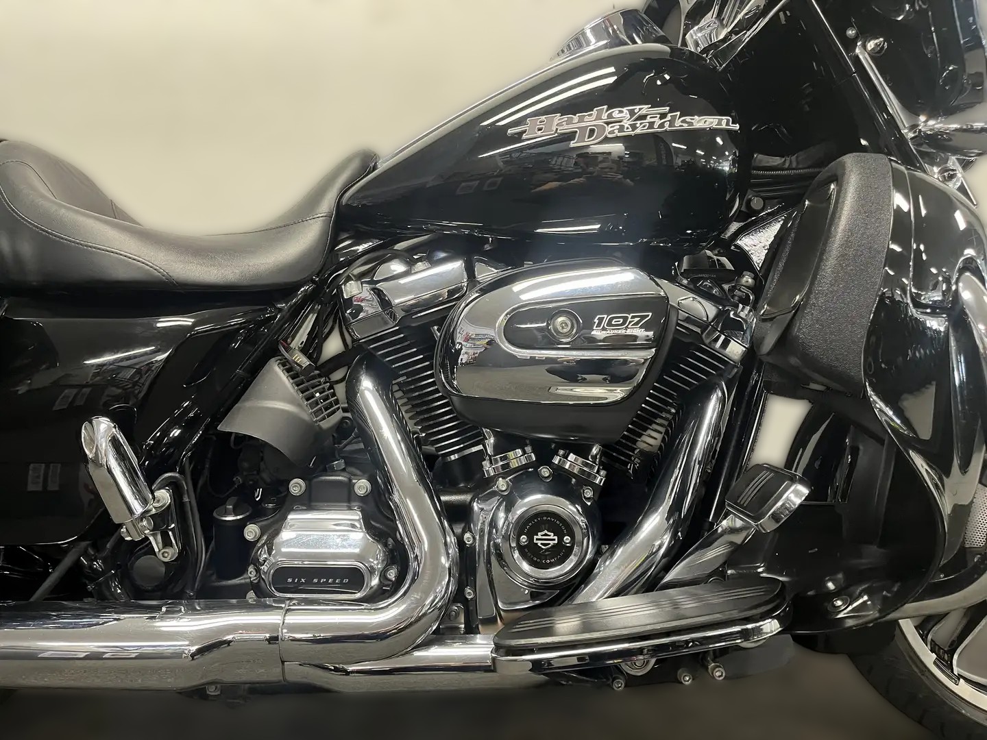 2017 Harley-Davidson Touring - 74 978 km - Náhled 13