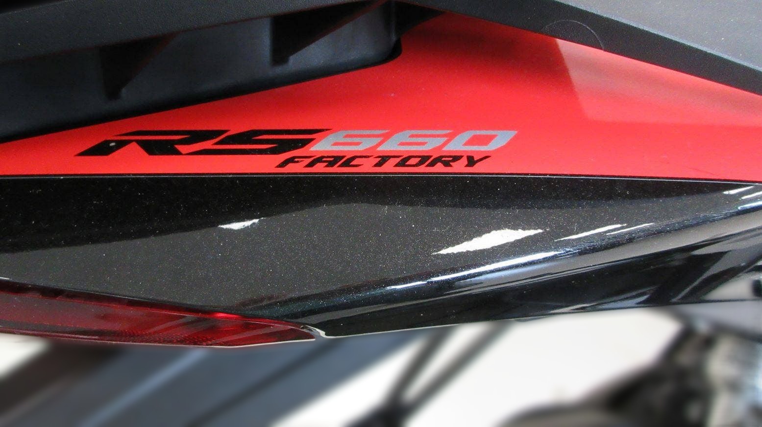 2025 Aprilia RS 660 - 2 400 km - Náhled 21