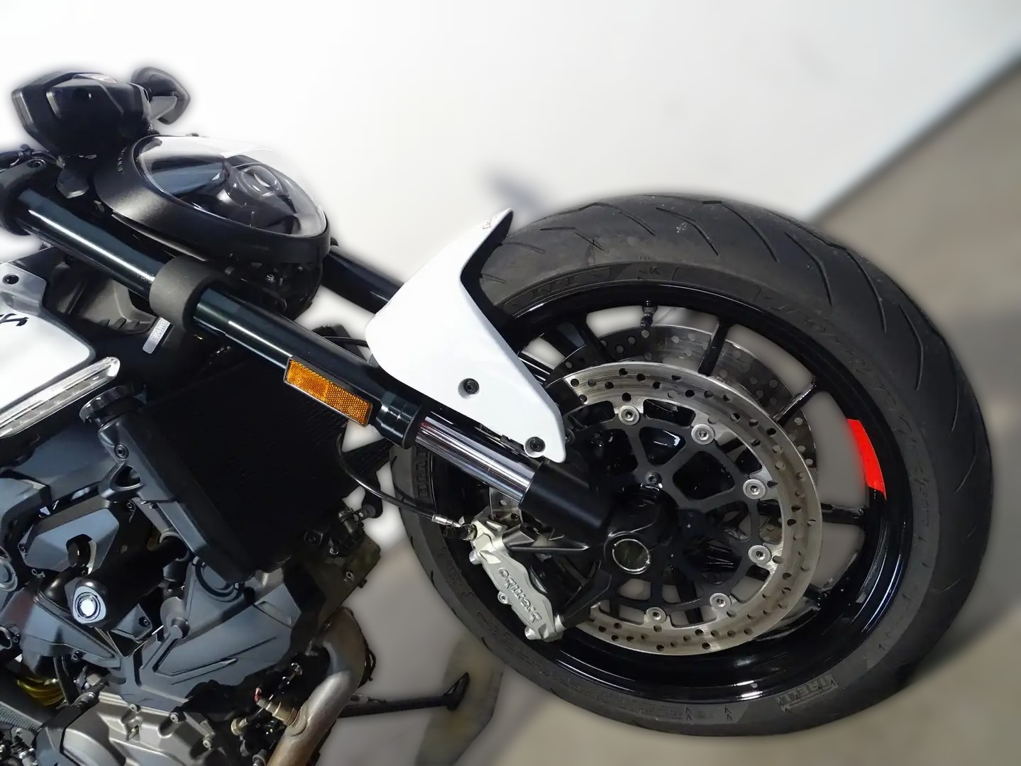 2024 Ducati Monster - 16 012 km - Náhled 10