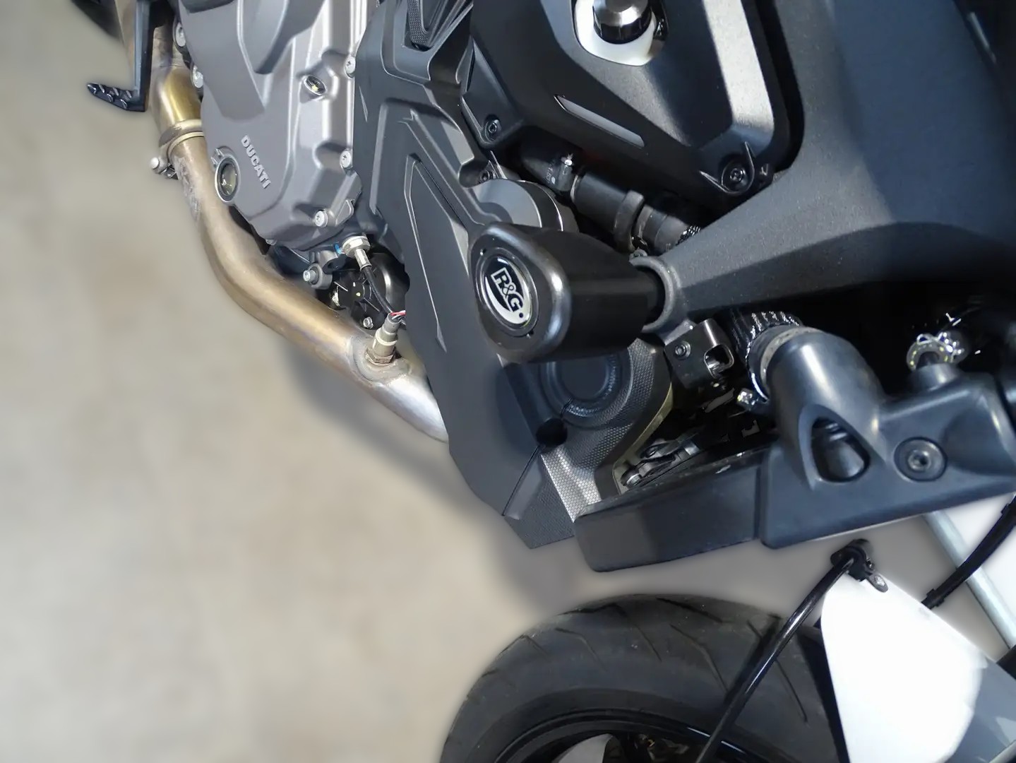 2024 Ducati Monster - 16 012 km - Náhled 20