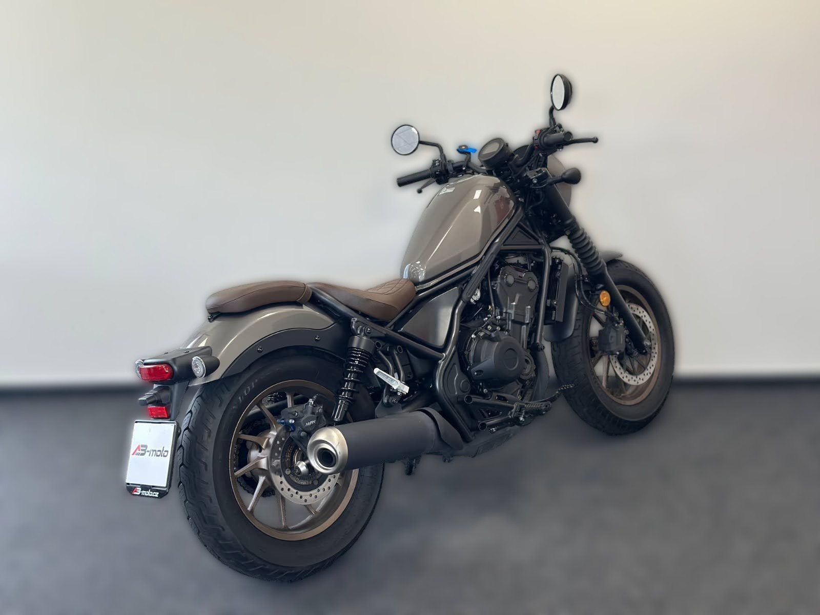 2023 Honda Rebel 500 - 1 928 km - Náhled 12