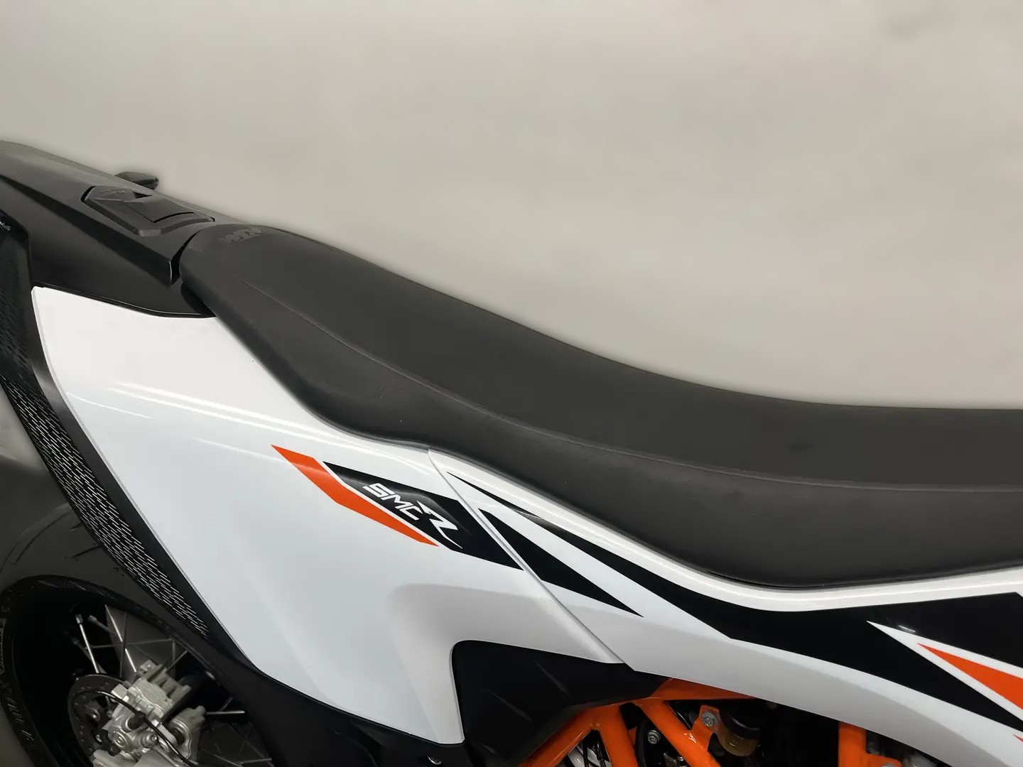 2020 KTM 690 Enduro - 6 292 km - Náhled 23