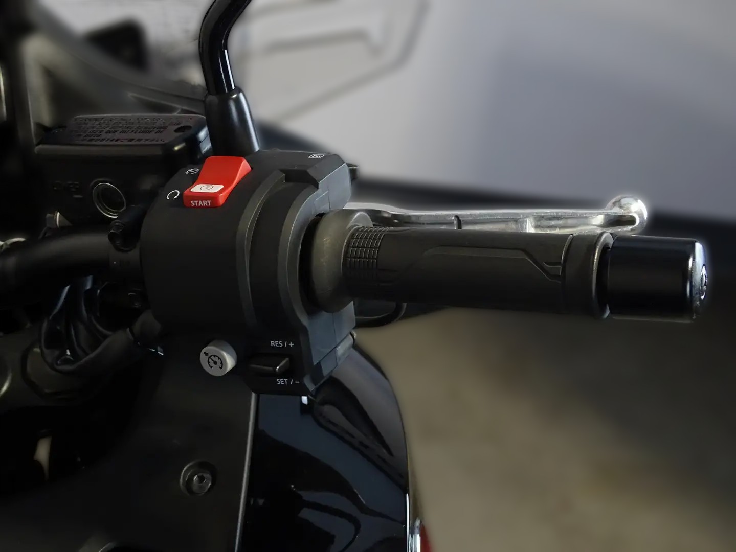 2022 Honda NT 1100 - 32 169 km - Náhled 13