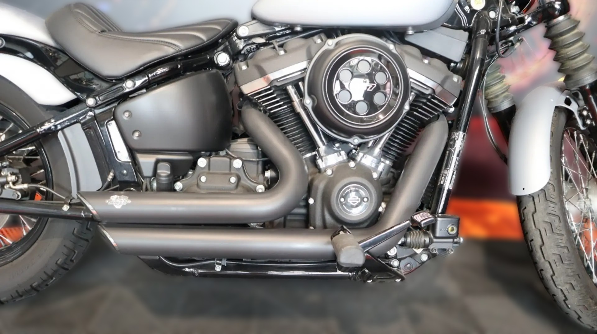 2021 Harley-Davidson Harley-Davidson Softail - 735 km - Náhled 2