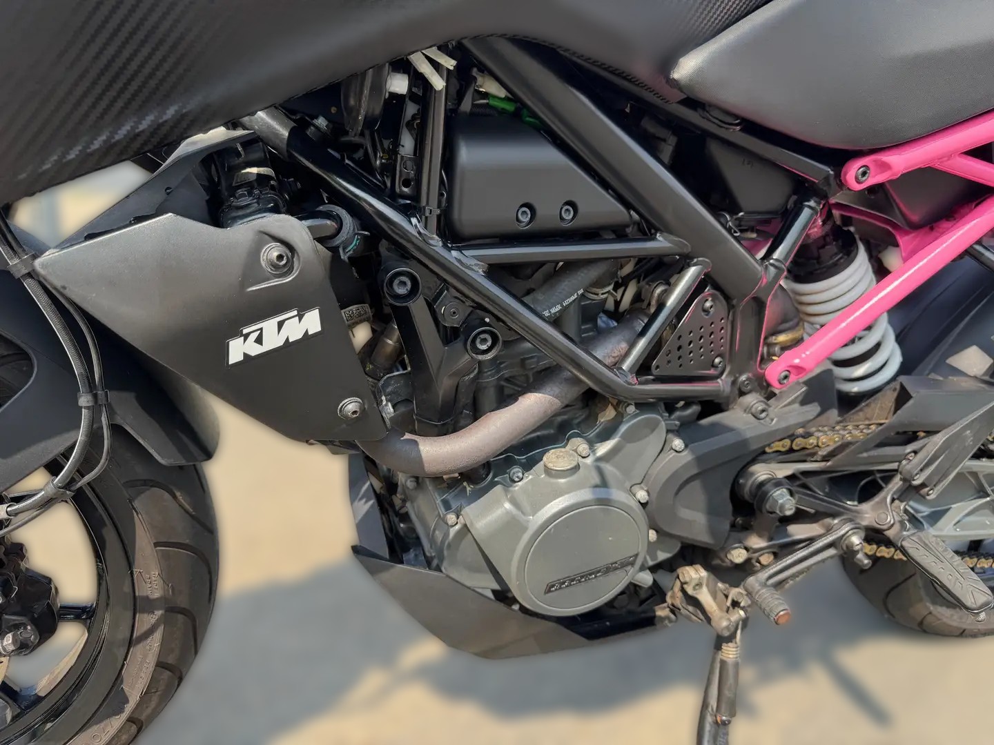 2020 KTM 125 Duke - 17 441 km - Náhled 12