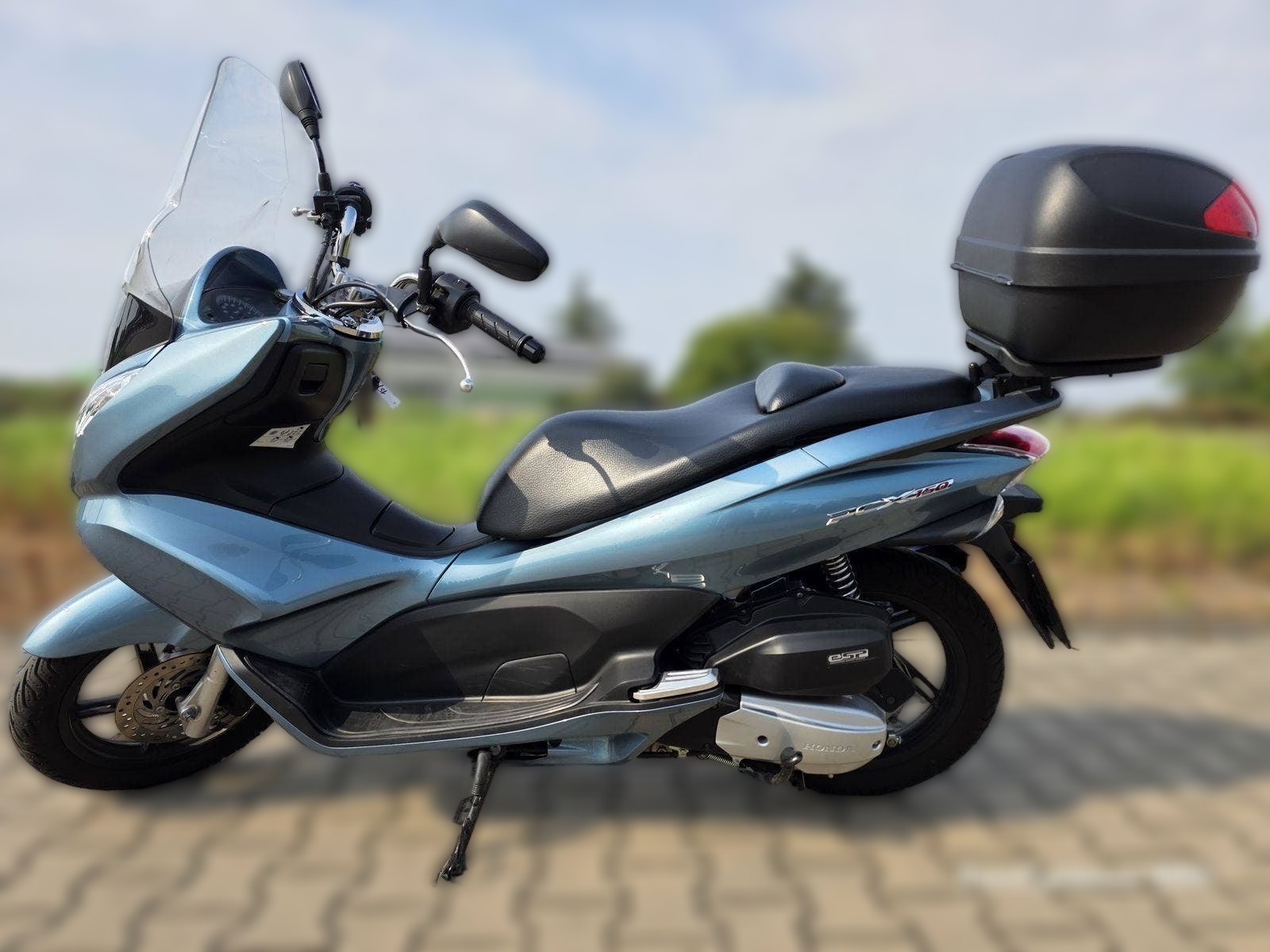 2013 Honda PCX 125 - 16 980 km - Náhled 13