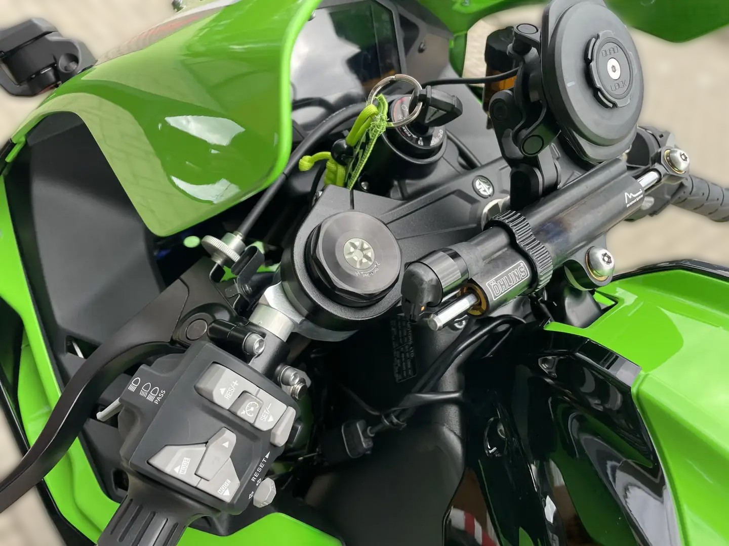 2023 Kawasaki Ninja ZX-10R - 3 452 km - Náhled 15
