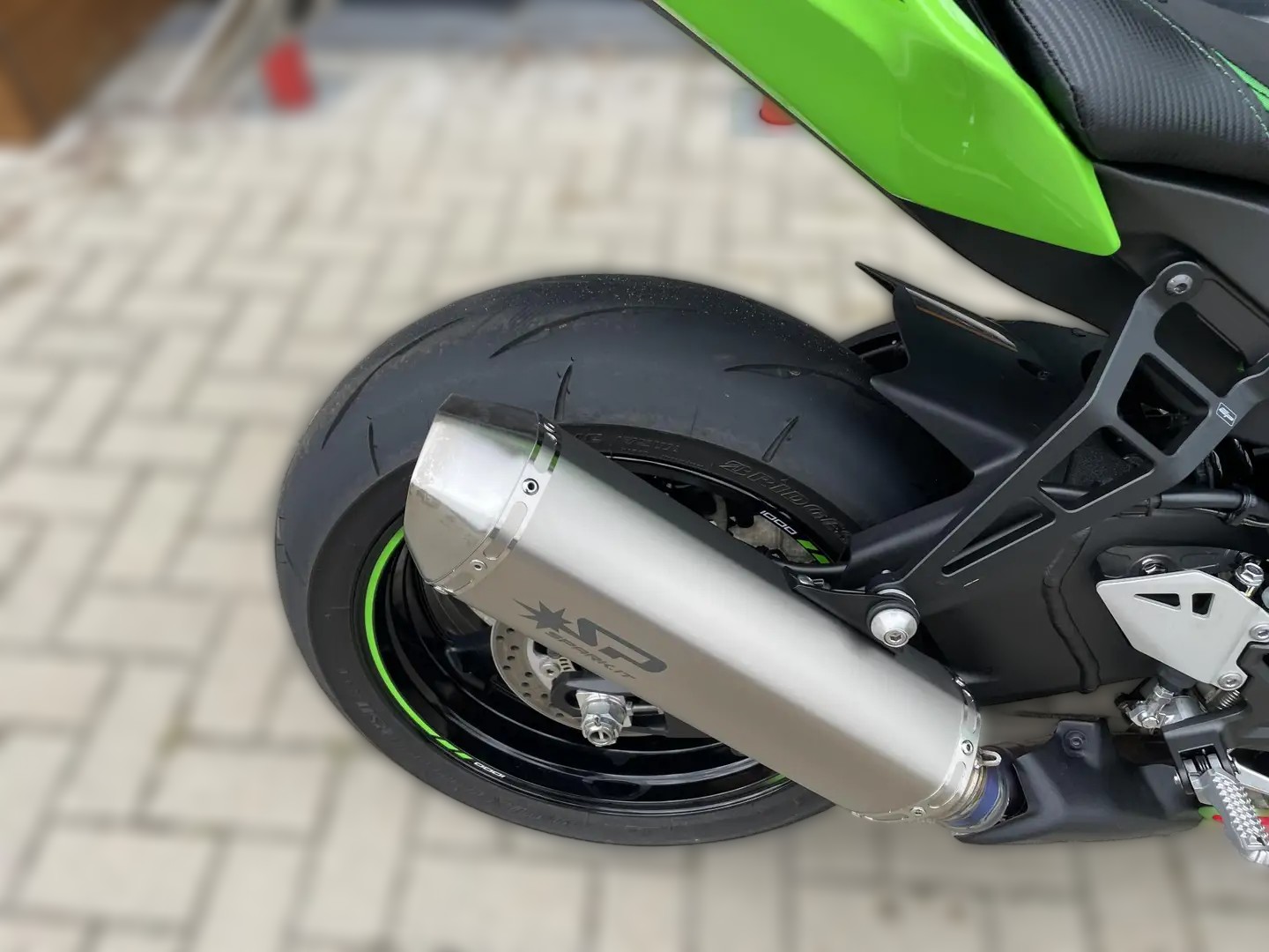 2023 Kawasaki Ninja ZX-10R - 3 452 km - Náhled 18