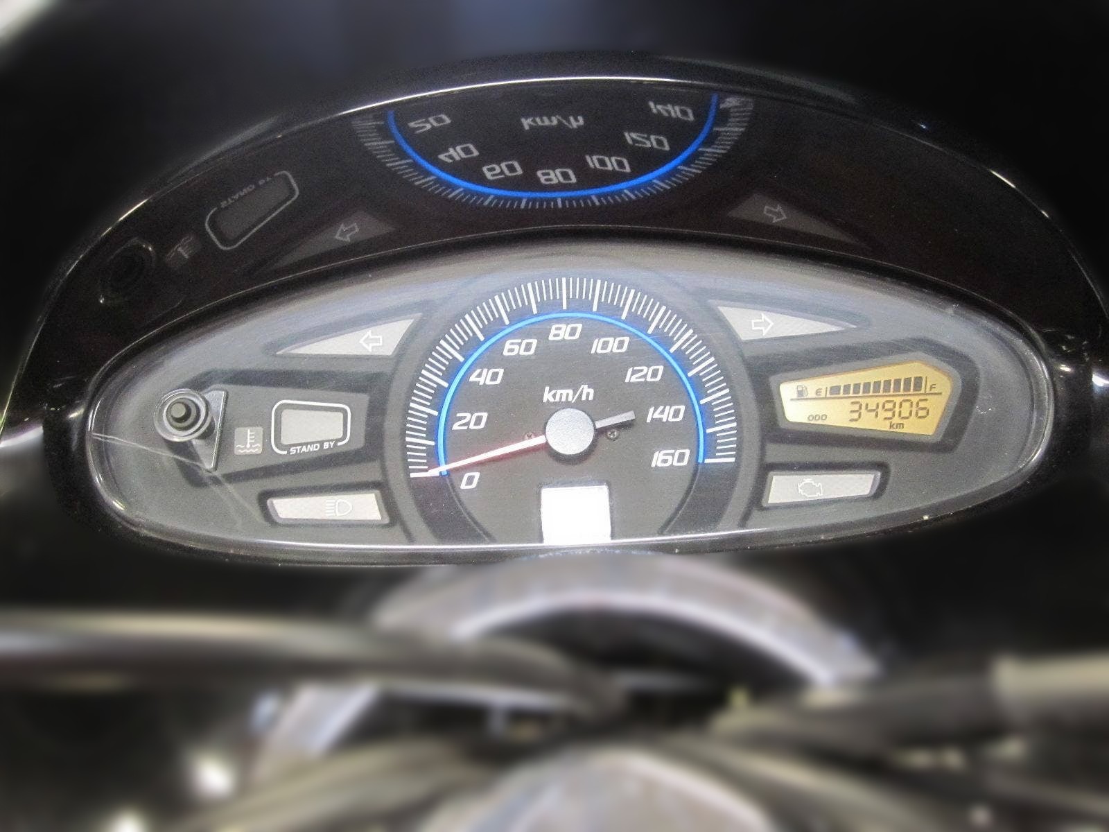 2021 Honda PCX 125 - 34 906 km - Náhled 9