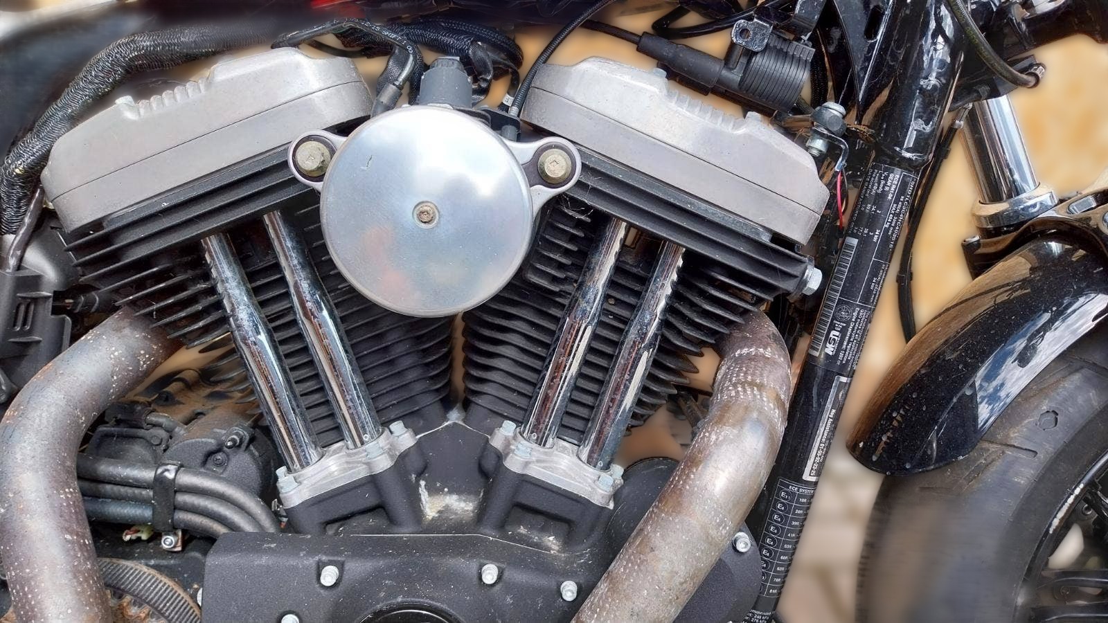 2012 Harley-Davidson Sportster 1200 - 16 000 km - Náhled 3
