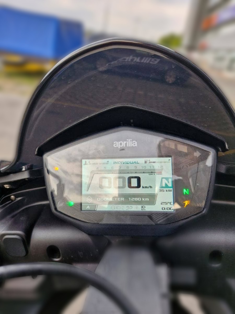 2024 Aprilia Tuono 660 - 1 280 km - Náhled 4