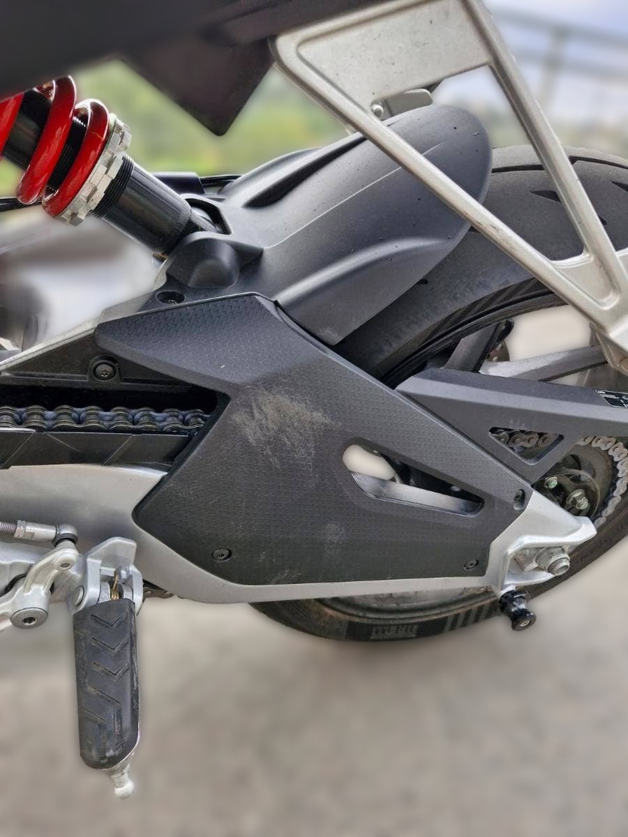 2024 Aprilia Tuono 660 - 1 280 km - Náhled 9