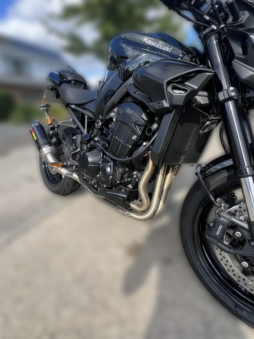 2025 Kawasaki Z900 - 1 000 km - Náhled 6