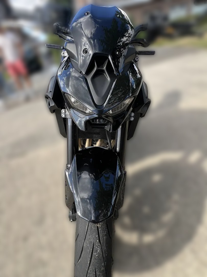 2025 Kawasaki Z900 - 1 000 km - Náhled 7
