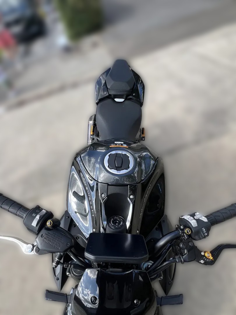 2025 Kawasaki Z900 - 1 000 km - Náhled 8