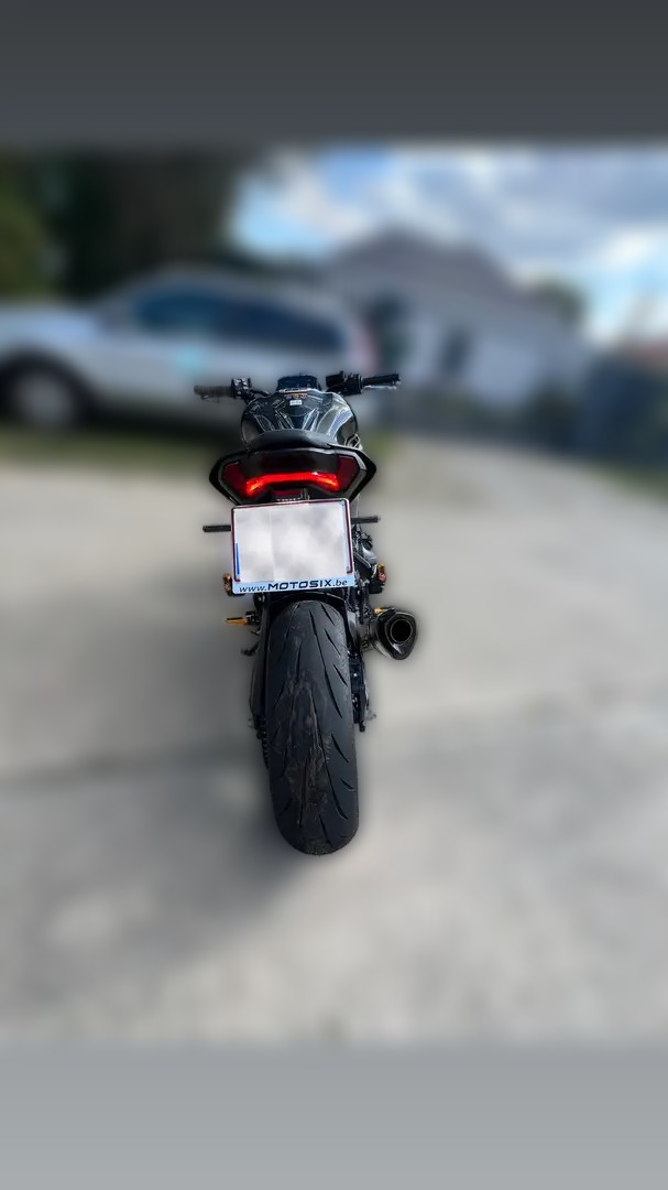 2025 Kawasaki Z900 - 1 000 km - Náhled 26