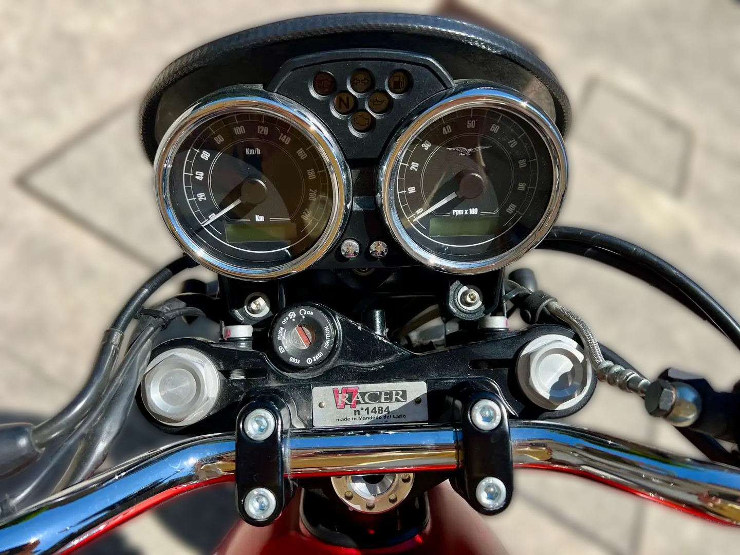 2015 Moto Guzzi V7 - 21 000 km - Náhled 7