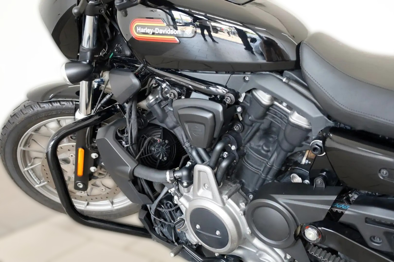2023 Harley-Davidson Sportster 1200 - 5 755 km - Náhled 7