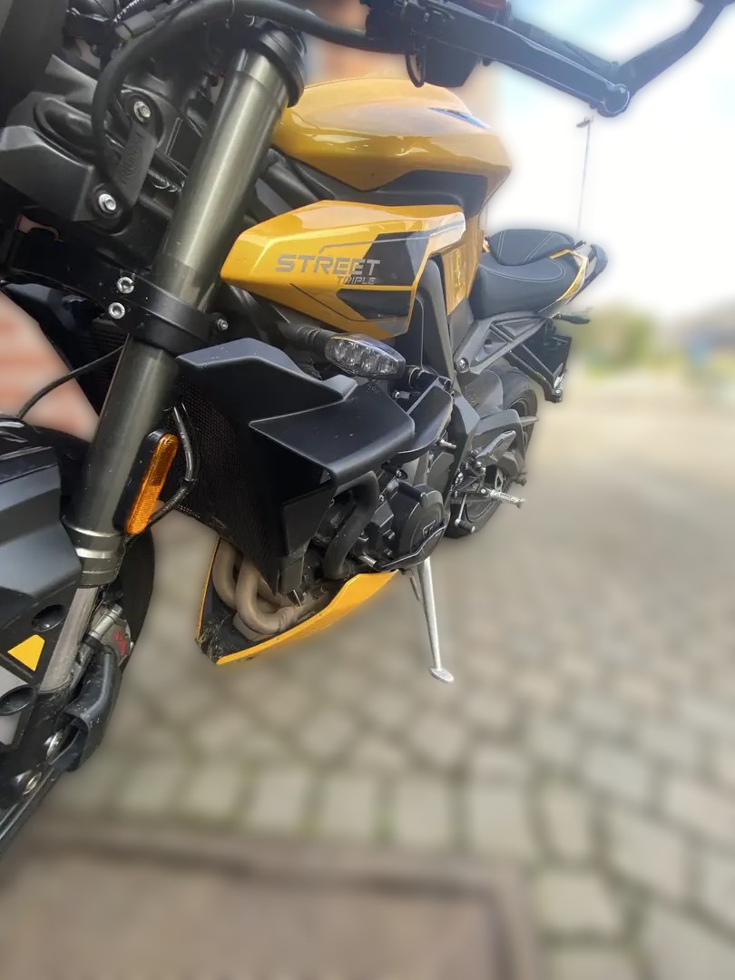 2025 Triumph Street Triple 765 - 3 546 km - Náhled 9