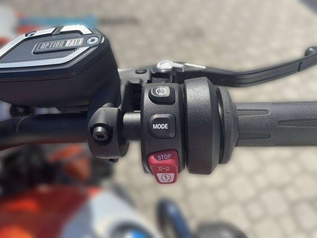 2025 BMW R nineT - 2 476 km - Náhled 11