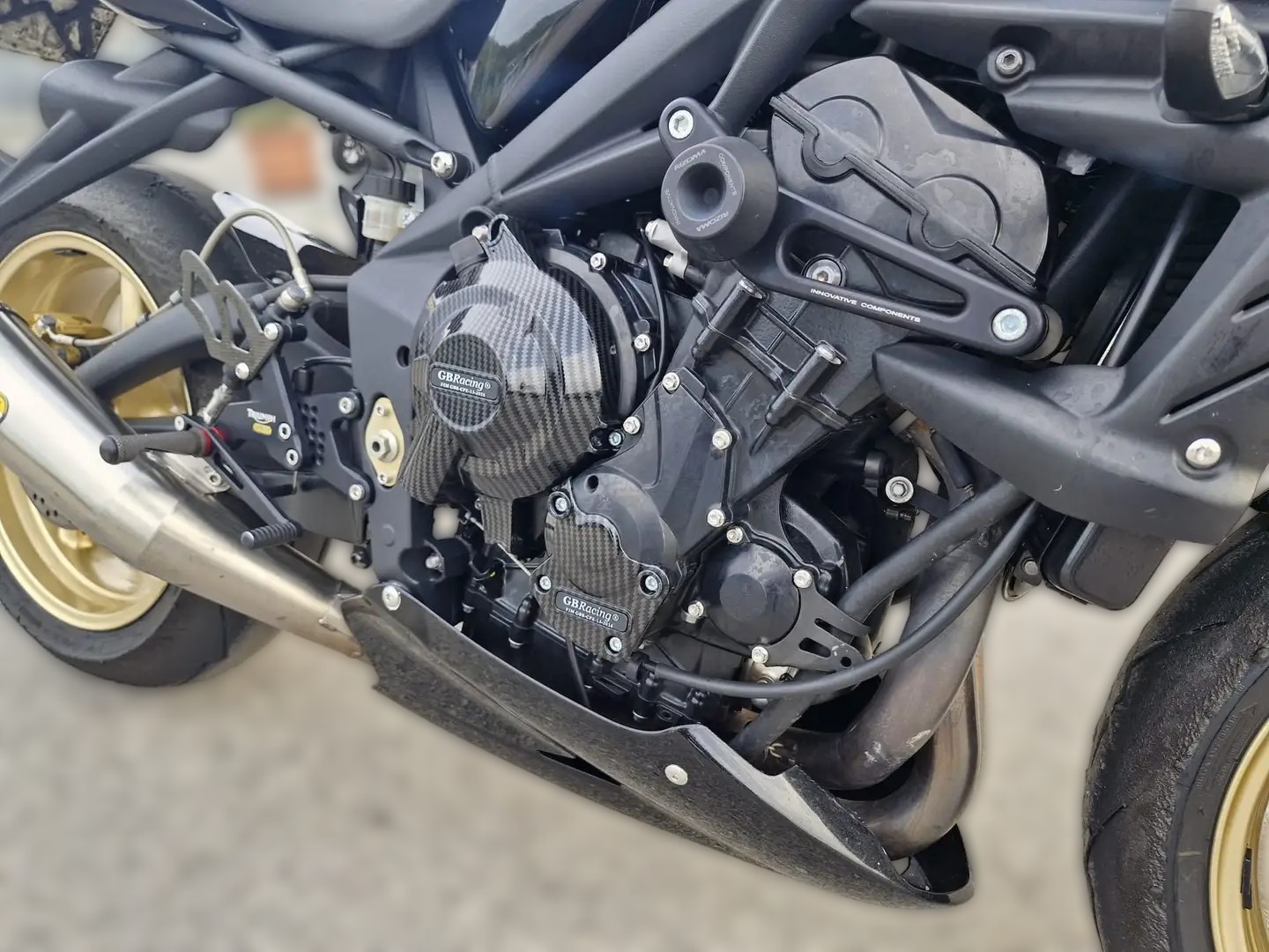 2022 Triumph Street Triple 765 - 38 718 km - Náhled 5