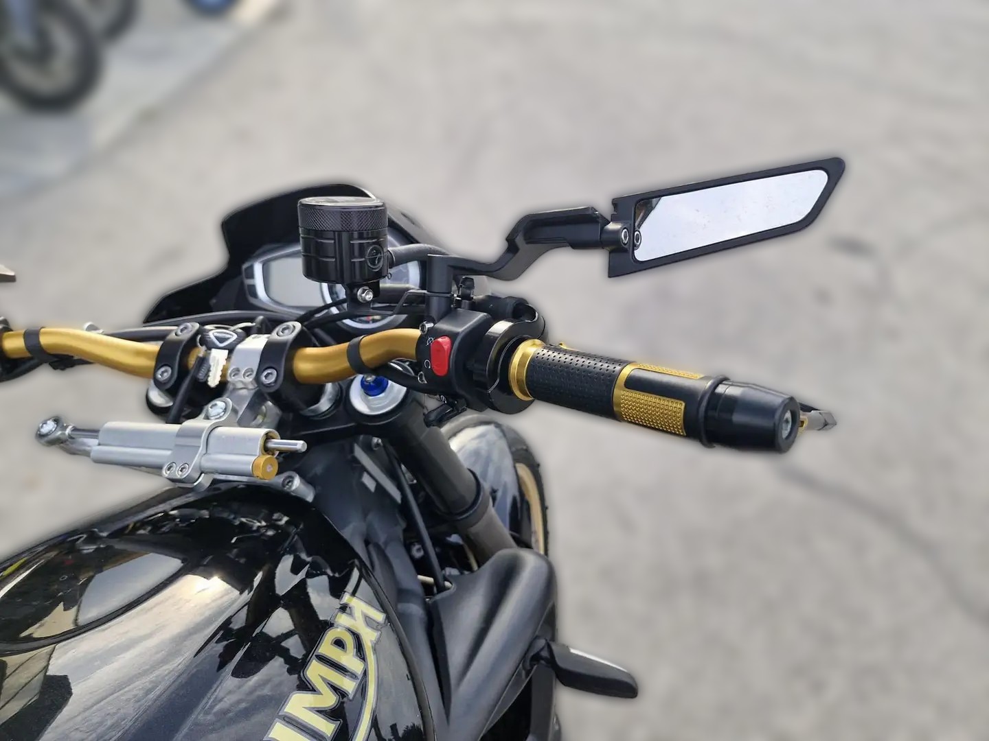 2022 Triumph Street Triple 765 - 38 718 km - Náhled 15