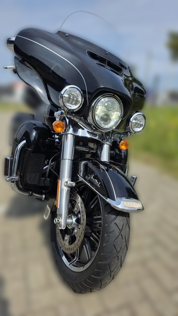 2017 Harley-Davidson Touring - 43 542 km - Náhled 8