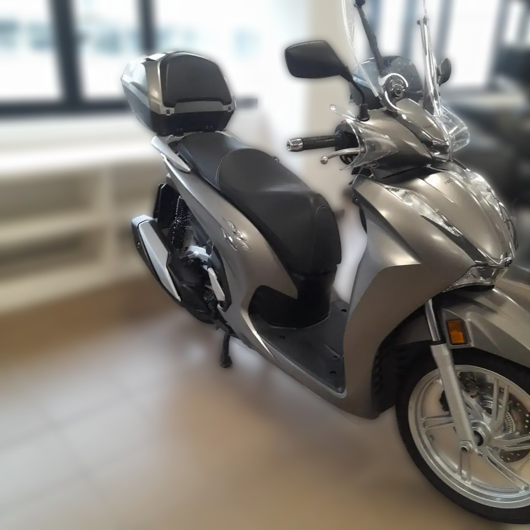 2021 Honda Forza 350 - 22 008 km - Náhled 8