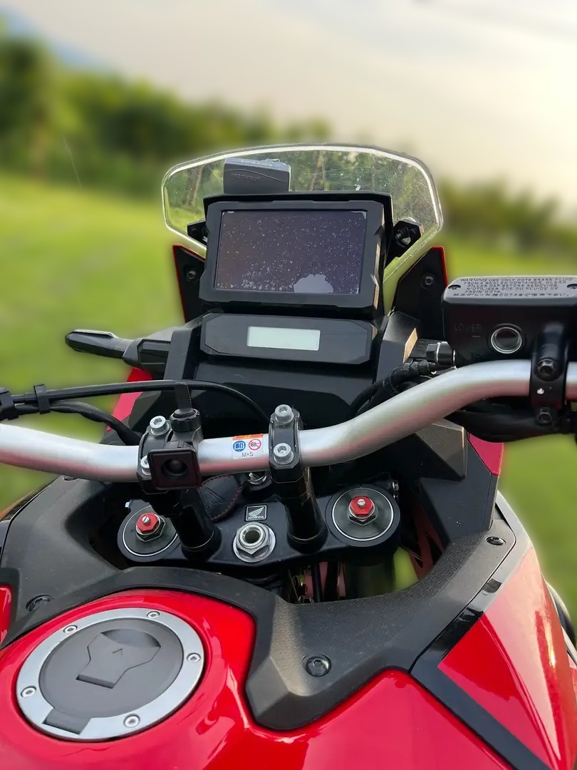 2020 Honda CRF 1100 L Africa Twin - 9 500 km - Náhled 11