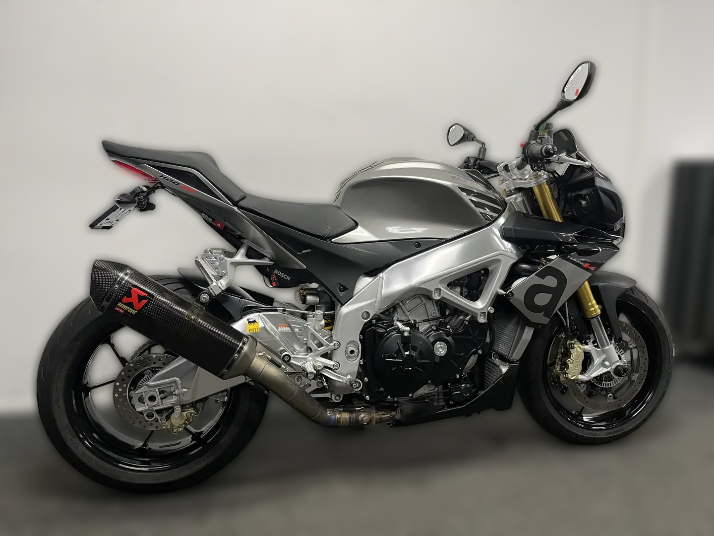 2016 Aprilia Tuono V4 - 32 992 km - Náhled 18