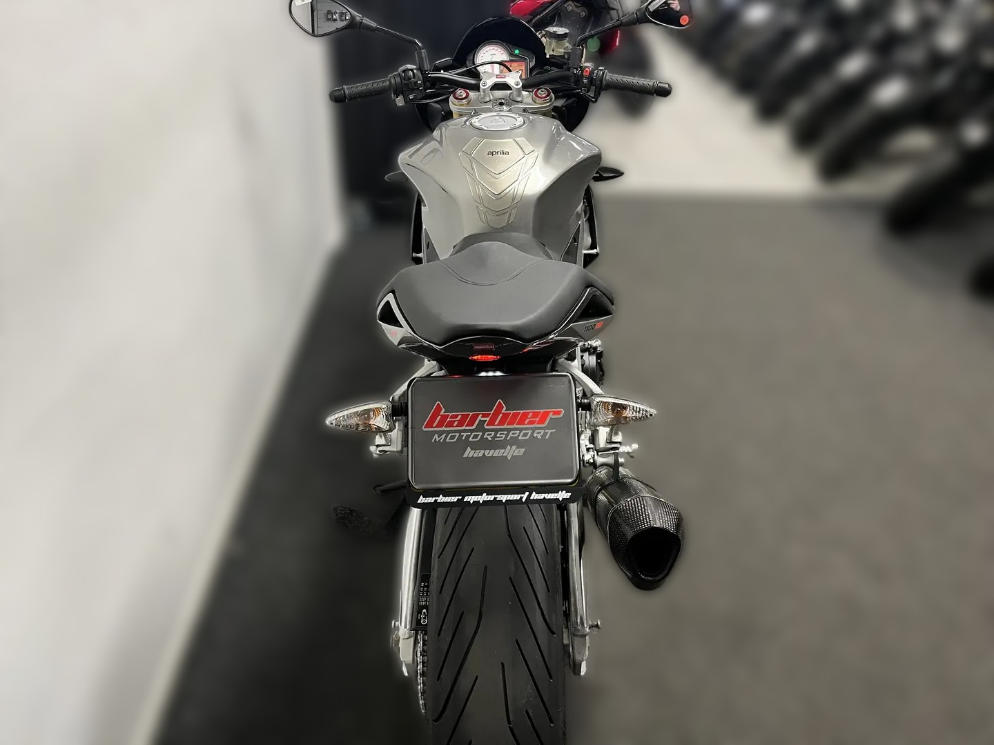 2016 Aprilia Tuono V4 - 32 992 km - Náhled 24