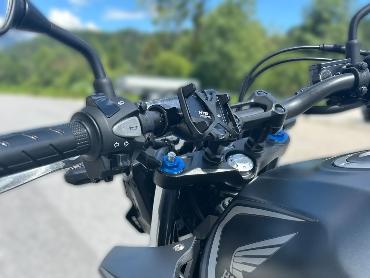2021 Honda CB 500 F - 18 233 km - Náhled 6