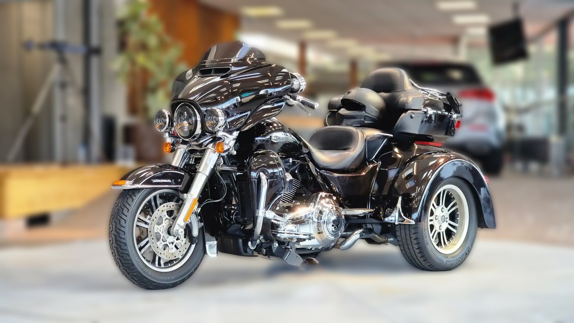 2014 Harley-Davidson Touring - 16 342 km - Náhled 2