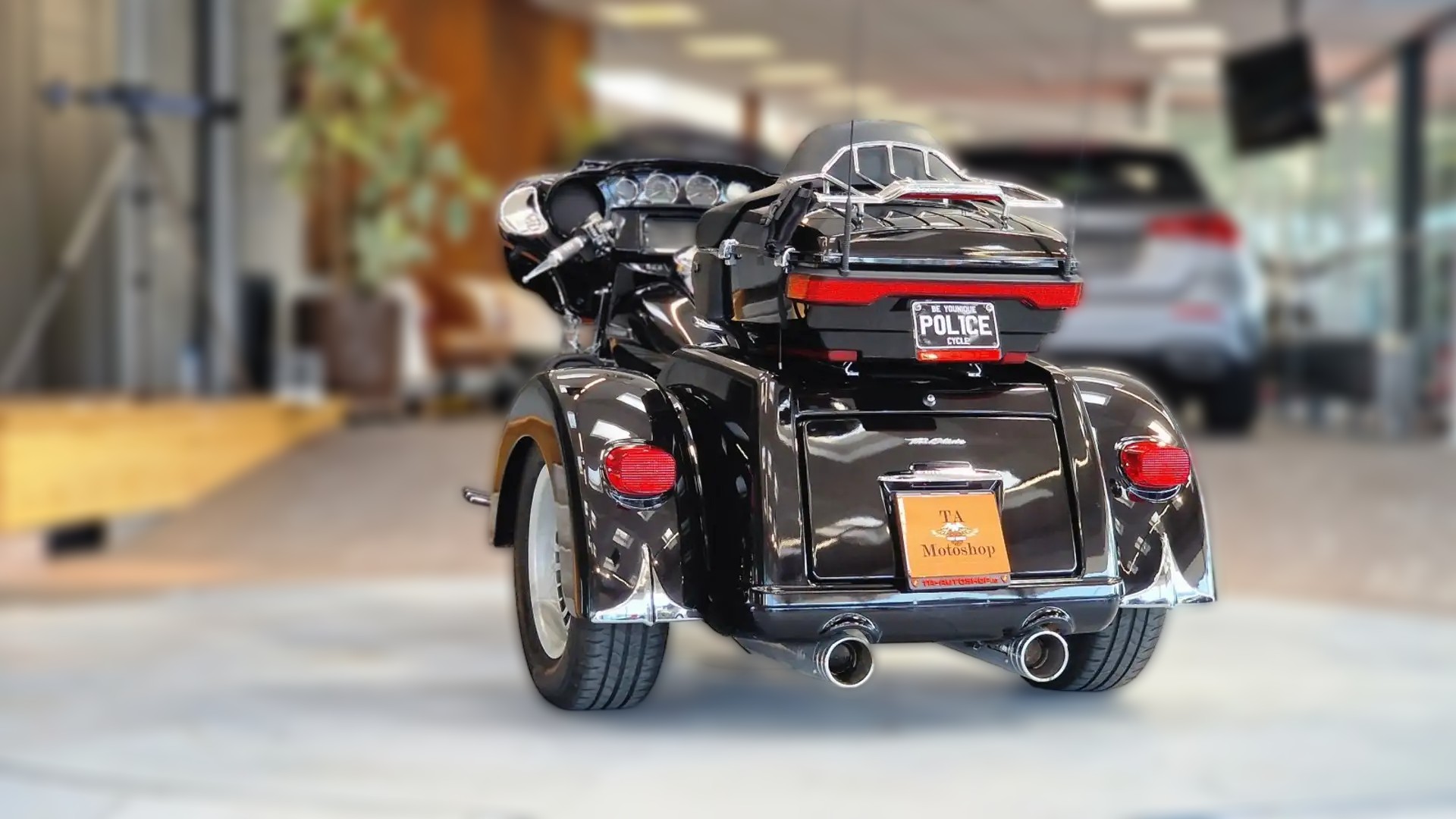 2014 Harley-Davidson Touring - 16 342 km - Náhled 21