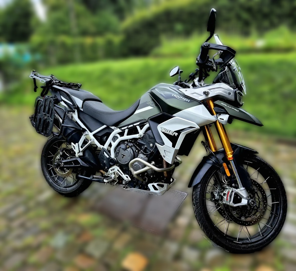 2022 Triumph Tiger 900 - 6 500 km - Náhled 15