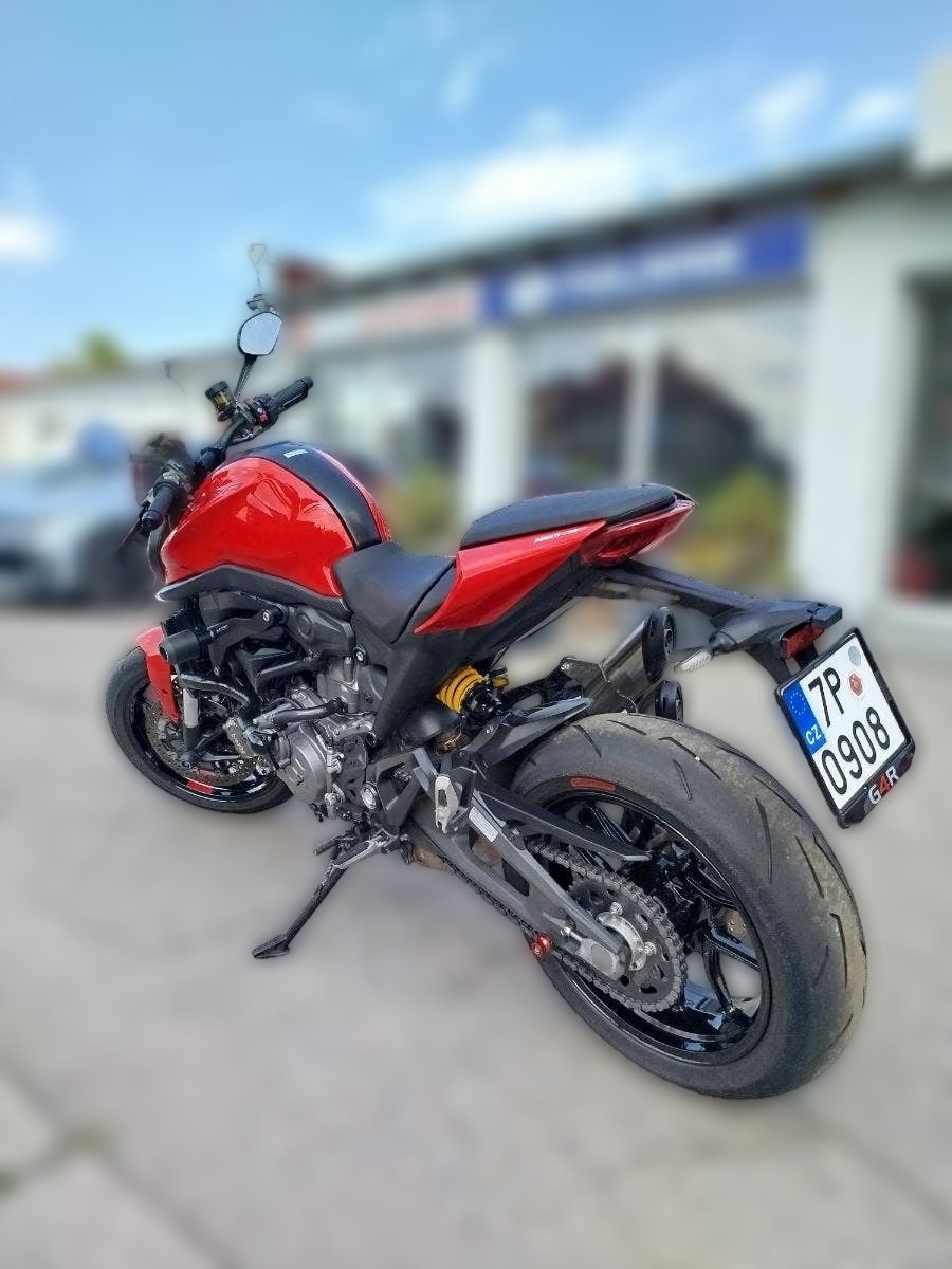 2021 Ducati Monster - 12 131 km - Náhled 11