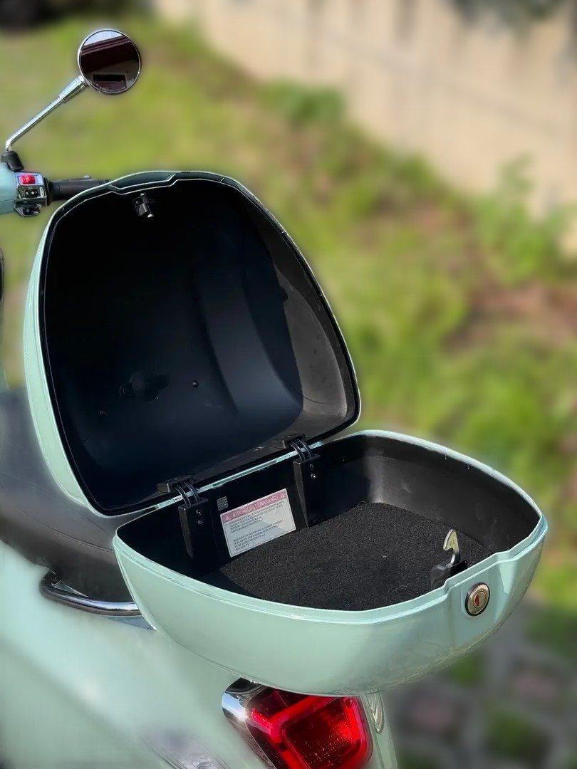 2024 Piaggio Vespa Primavera - 6 100 km - Náhled 6