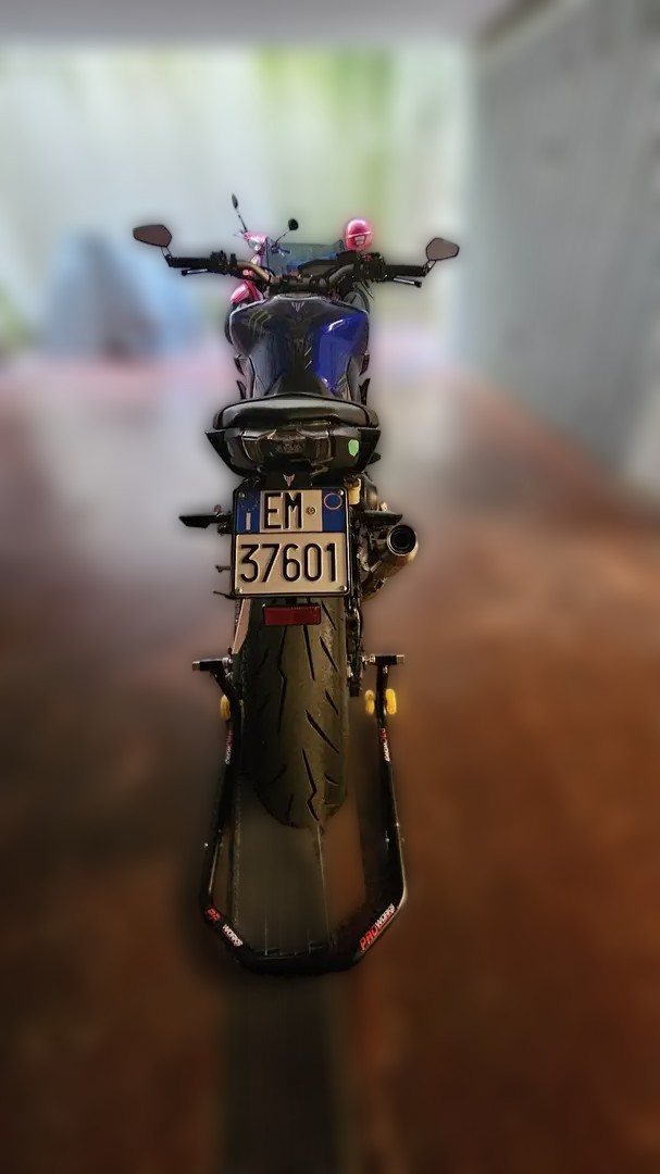 2018 Yamaha MT-09 - 17 000 km - Náhled 5