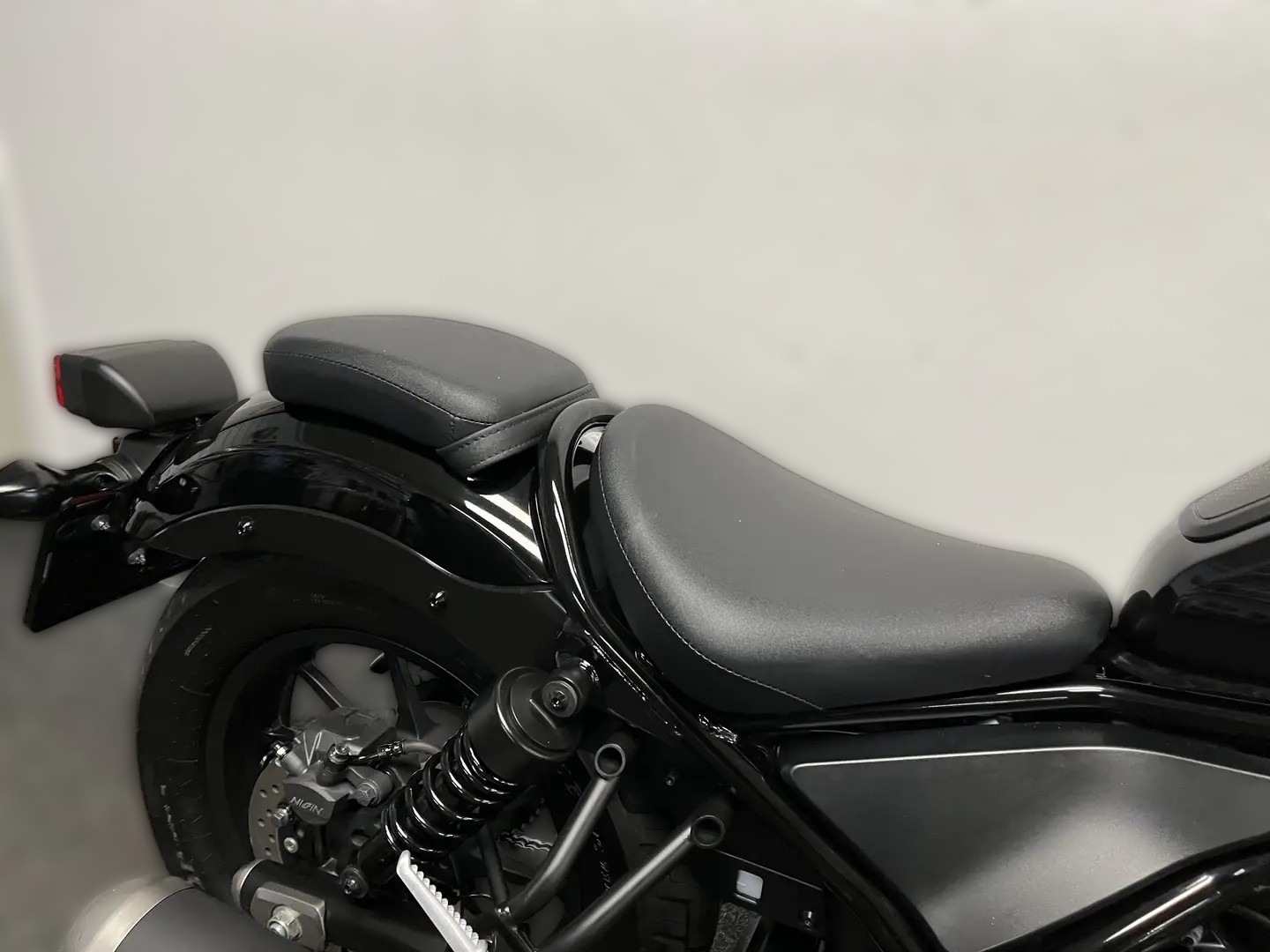 2018 Honda Rebel 500 - 8 453 km - Náhled 26