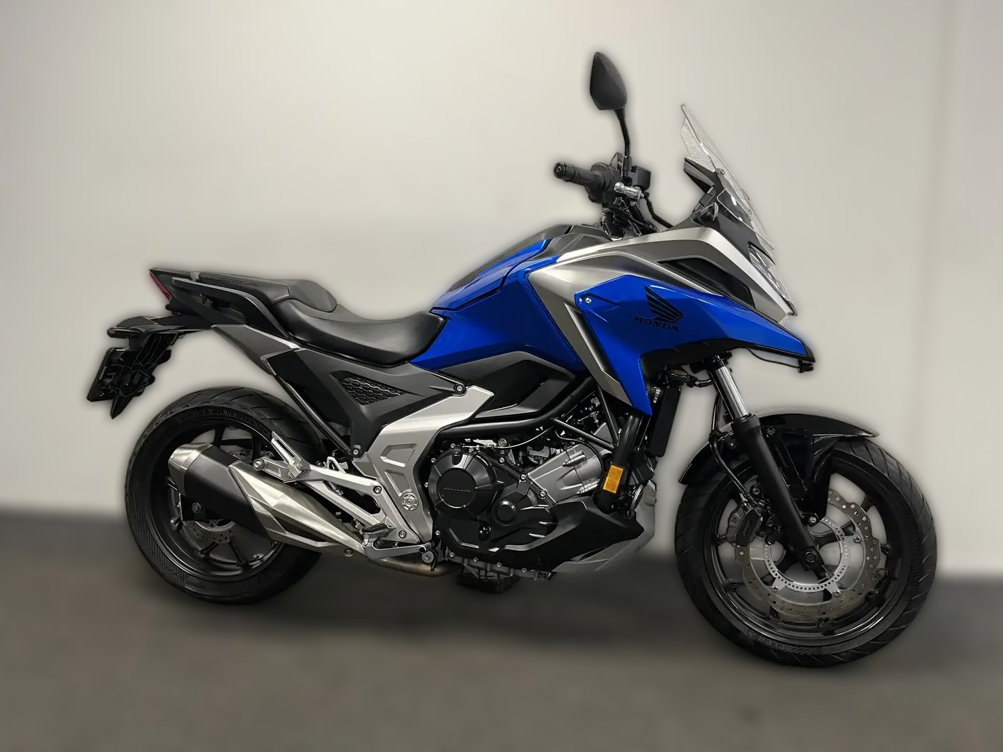 2021 Honda NC 750 X - 9 673 km - Náhled 5