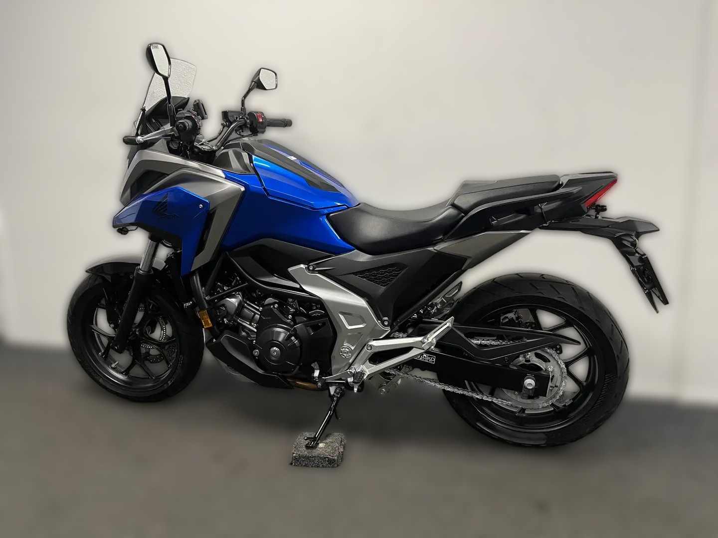 2021 Honda NC 750 X - 9 673 km - Náhled 16
