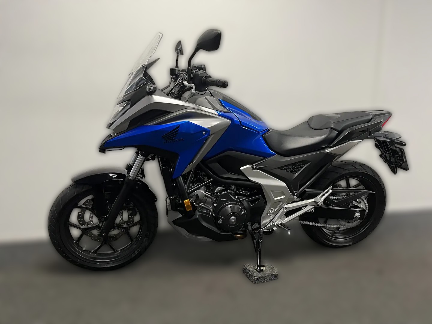 2021 Honda NC 750 X - 9 673 km - Náhled 26
