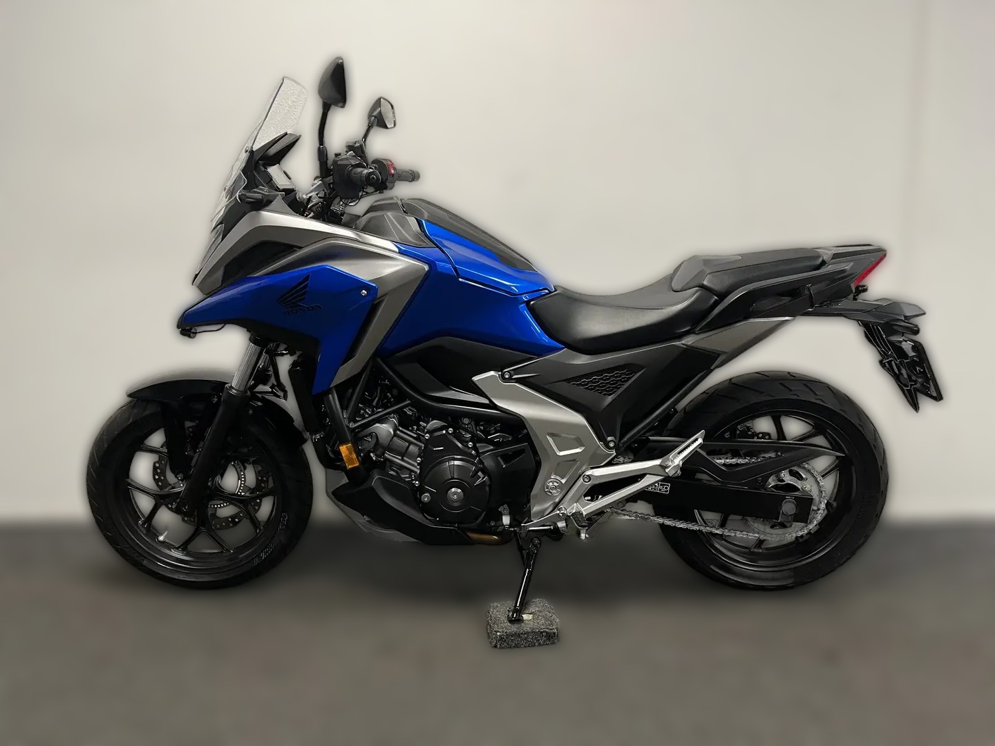 2021 Honda NC 750 X - 9 673 km - Náhled 27