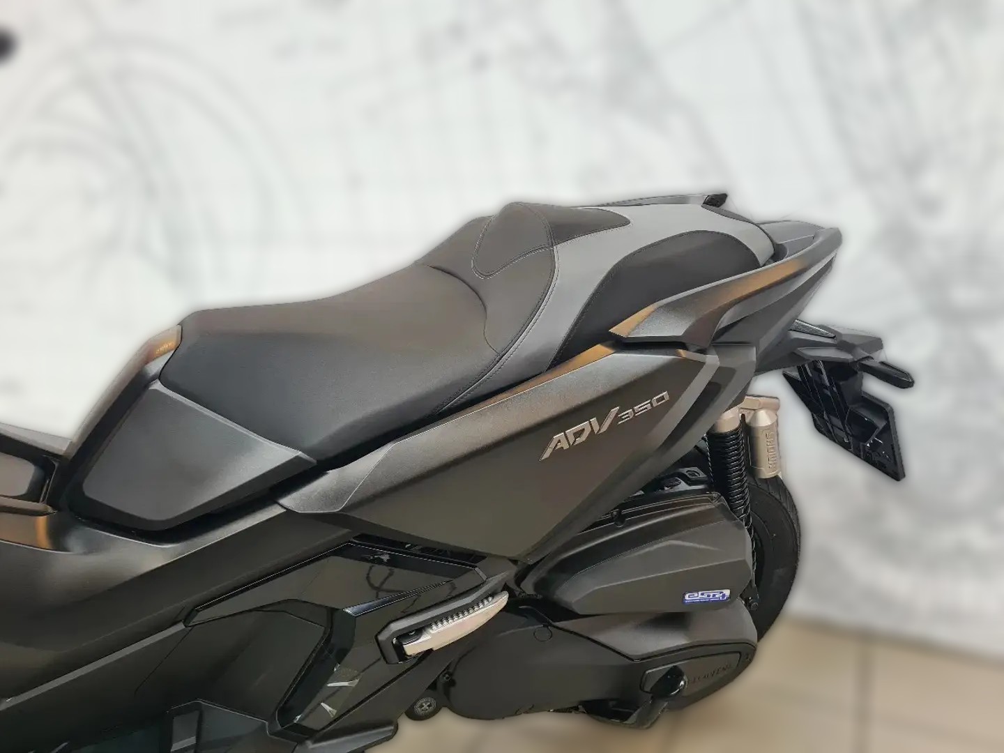 2024 Honda ADV 350 - 2 737 km - Náhled 12