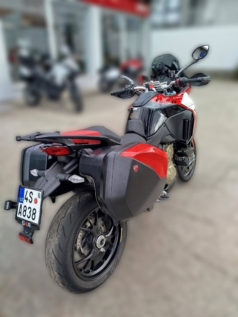 2022 Ducati Multistrada V4 - 6 202 km - Náhled 3