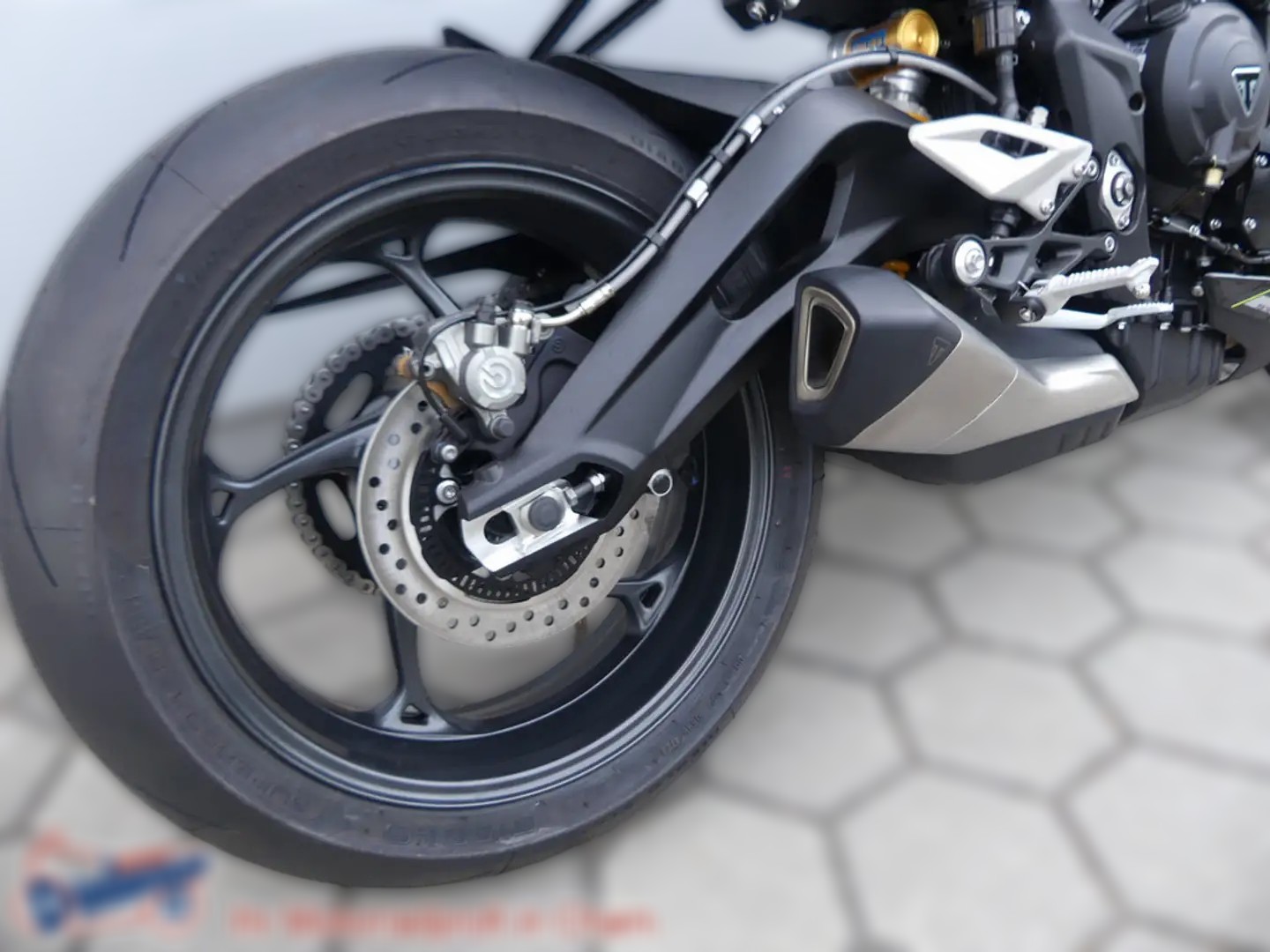 2024 Triumph Street Triple 765 - 1 km - Náhled 7