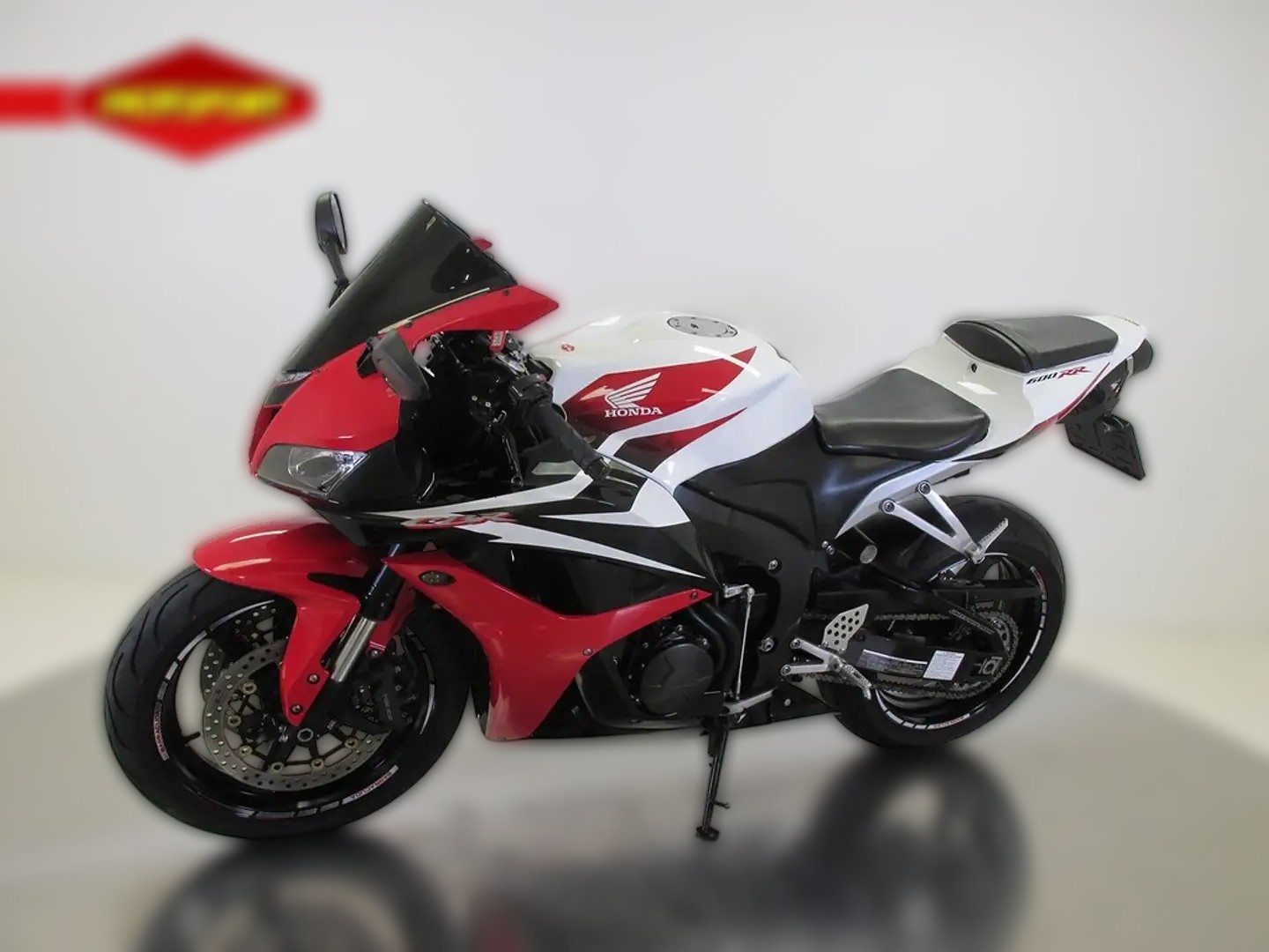 2011 Honda CBR 600 RR - 40 804 km - Náhled 11