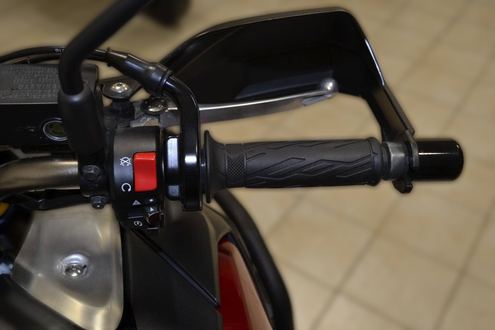 2014 Suzuki DL 1000 V-Strom - 55 000 km - Náhled 24