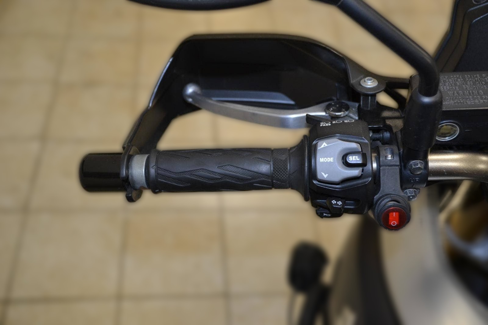 2014 Suzuki DL 1000 V-Strom - 55 000 km - Náhled 29