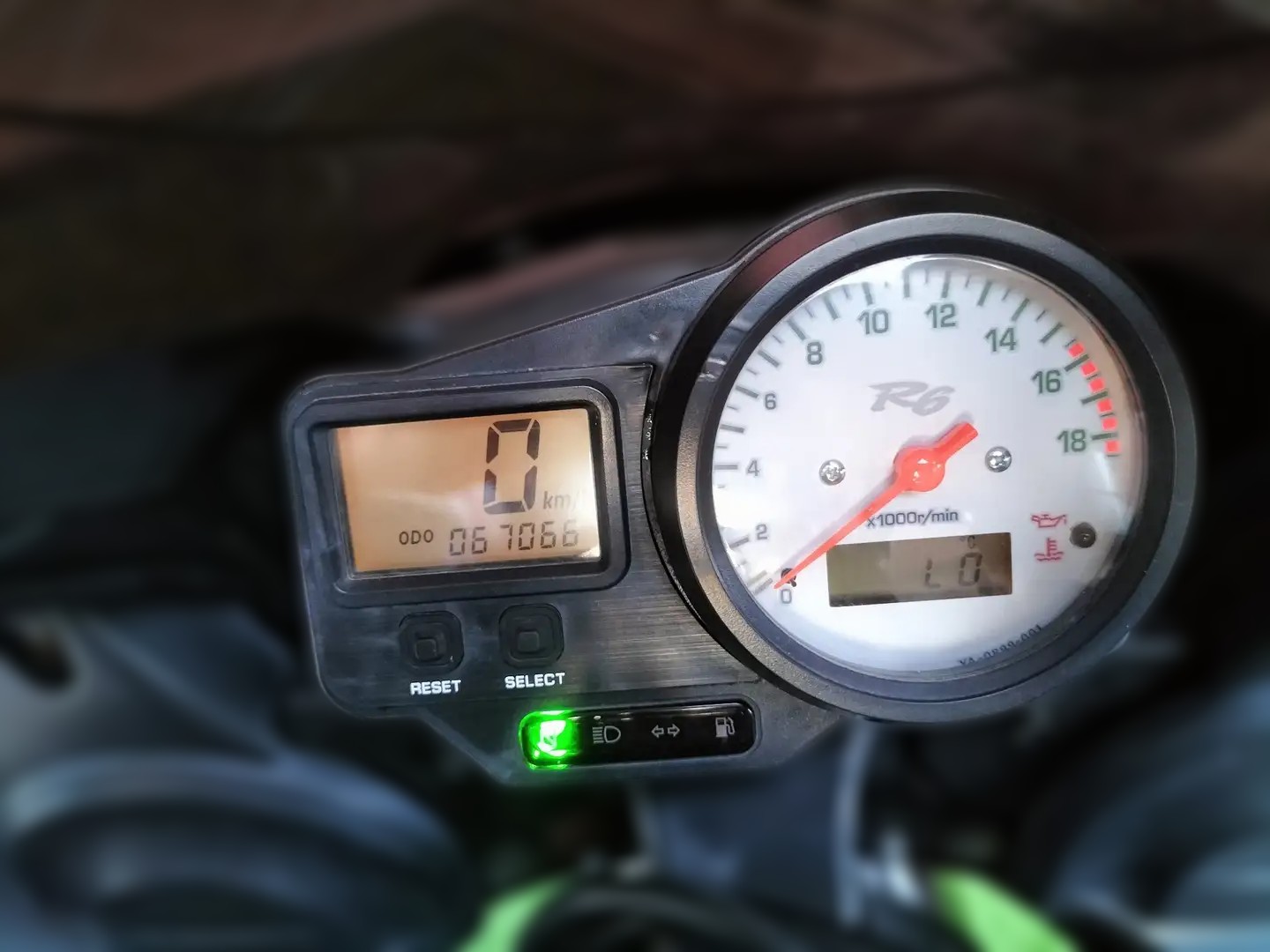 2002 Yamaha YZF-R6 - 67 066 km - Náhled 17